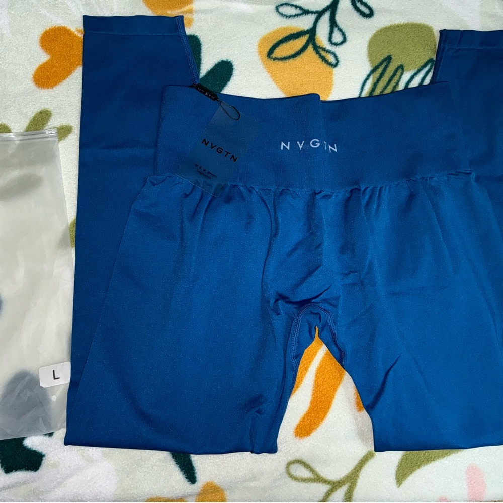 NVGTN Midnight Blue Solid Seamless Leggings